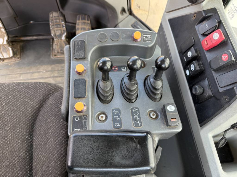 Chargeuse sur pneus Cat 966M - German Machine / 3rd Function / Auto Lube: photos 11
