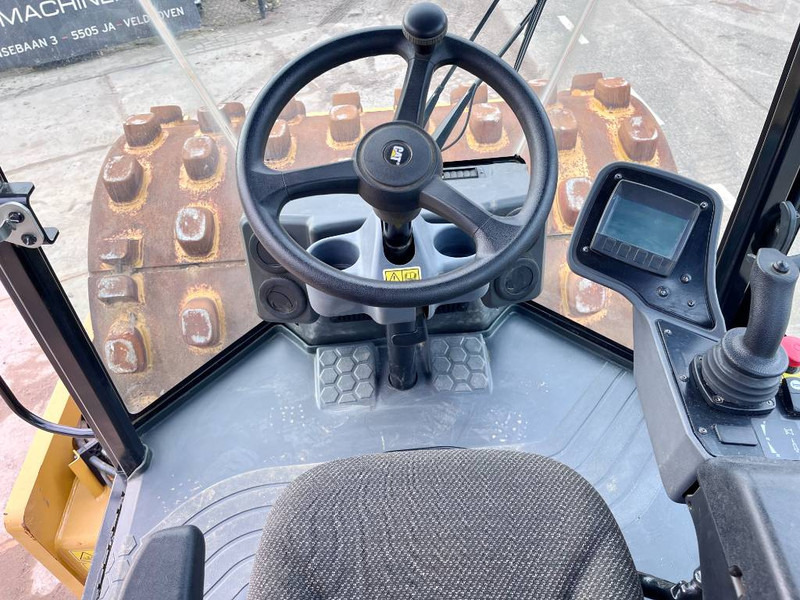 Compacteur Cat CS66B Excellent Condition / Low Hours / CE: photos 8