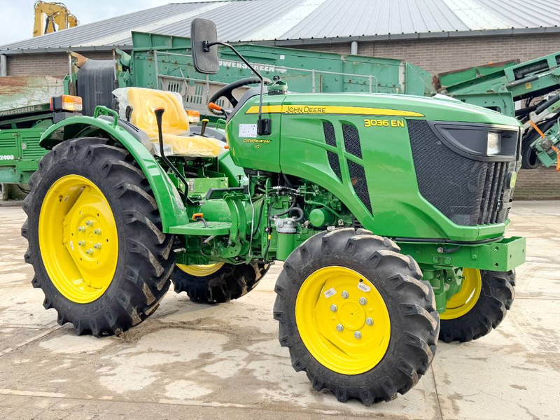 John Deere 3036EN 4WD - New / Unused / 2024 / 36hp - Tracteur agricole: photos 5 John Deere 3036EN 4WD - New / Unused / 2024 / 36hp - Tracteur agricole: photos 5