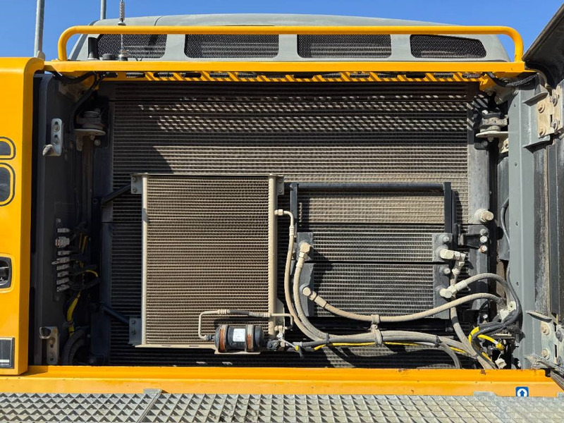 Pelle Liebherr R946LC SHD - 15 Meter Long Reach / Dutch Machine: photos 18