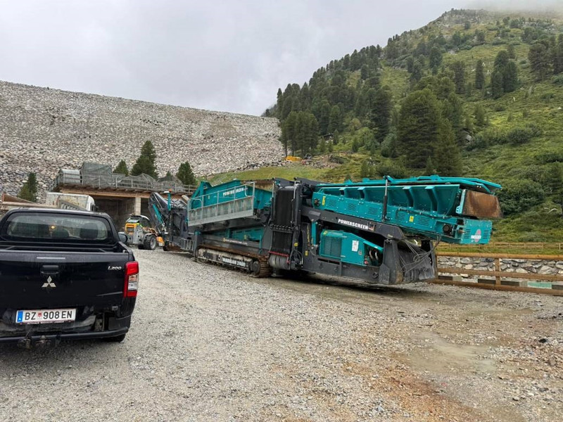 Crible Powerscreen Warrior 2400 - Only 1000 Hours! Extra Conveyor: photos 6