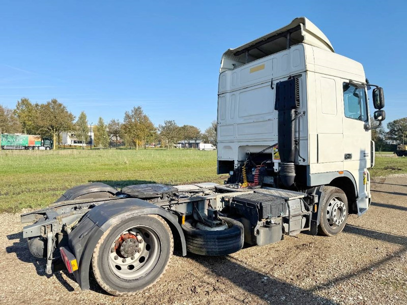 DAF 105.410 MEGA - Automatic Gearbox / Euro 5 - Tracteur routier: photos 4 DAF 105.410 MEGA - Automatic Gearbox / Euro 5 - Tracteur routier: photos 4