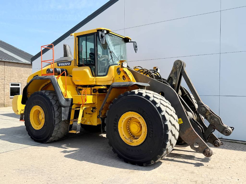 Chargeuse sur pneus Volvo L220H - 3rd Function: photos 7