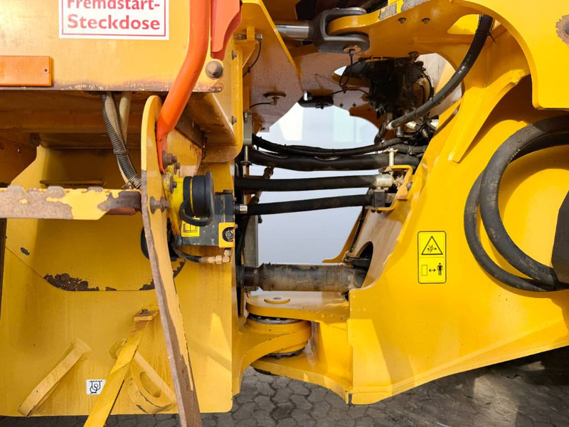 Chargeuse sur pneus Volvo L220H - German Machine / 3rd Function: photos 20