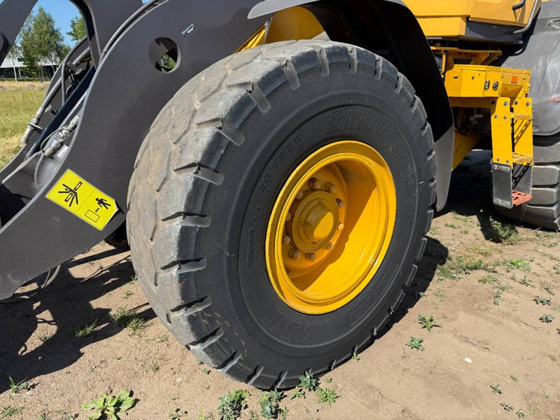 Chargeuse sur pneus Volvo L60H - 3rd Function / Automatic Greasing: photos 19