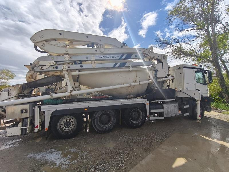 Mercedes Actros 3243 - Camion avec nacelle: photos 3 Mercedes Actros 3243 - Camion avec nacelle: photos 3