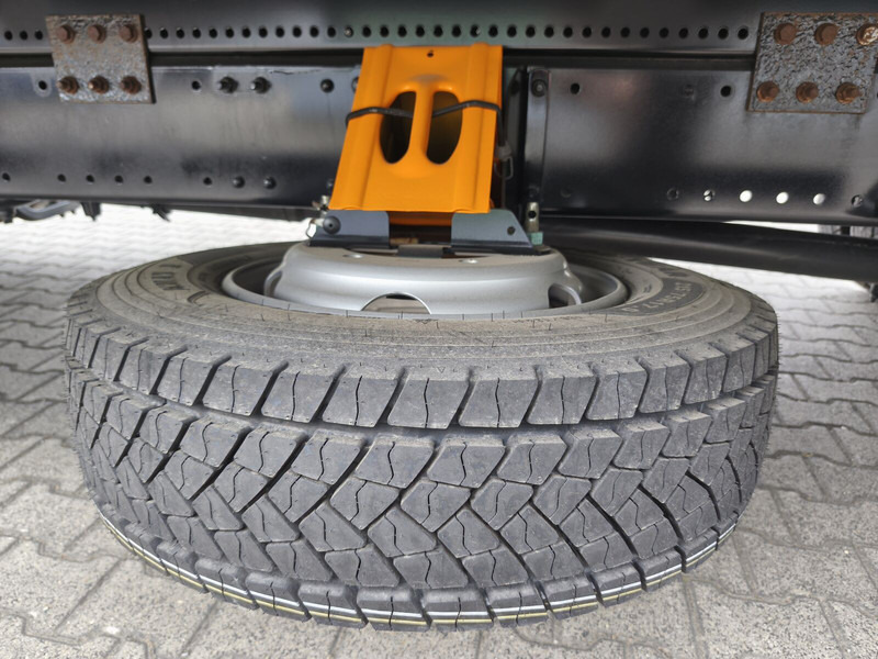 Camion fourgon MAN TGL 8.190 Koffer gFH AHK LBW Euro 6 4x2 (11): photos 18