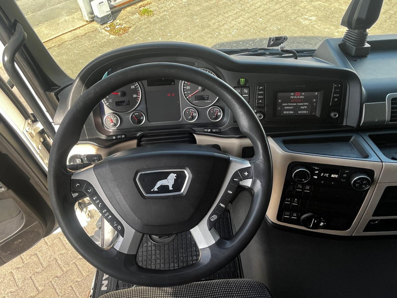 Camion à rideaux coulissants MAN TGL 8.220: photos 11