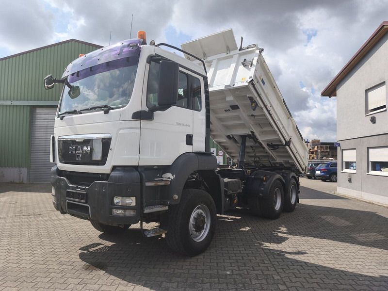 MAN TGS 26.400 - Camion benne: photos 2 MAN TGS 26.400 - Camion benne: photos 2