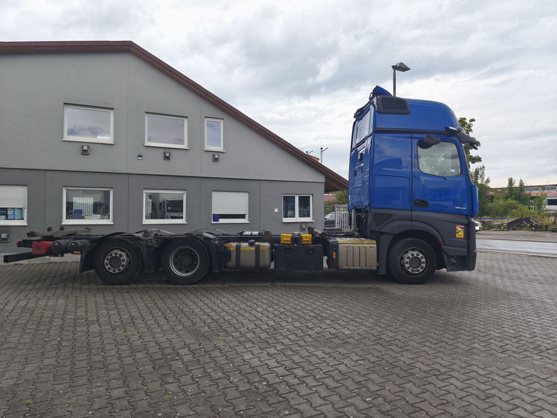 Mercedes-Benz Actros 2545 BDF - Camion porte-conteneur/ Caisse mobile: photos 4 Mercedes-Benz Actros 2545 BDF - Camion porte-conteneur/ Caisse mobile: photos 4