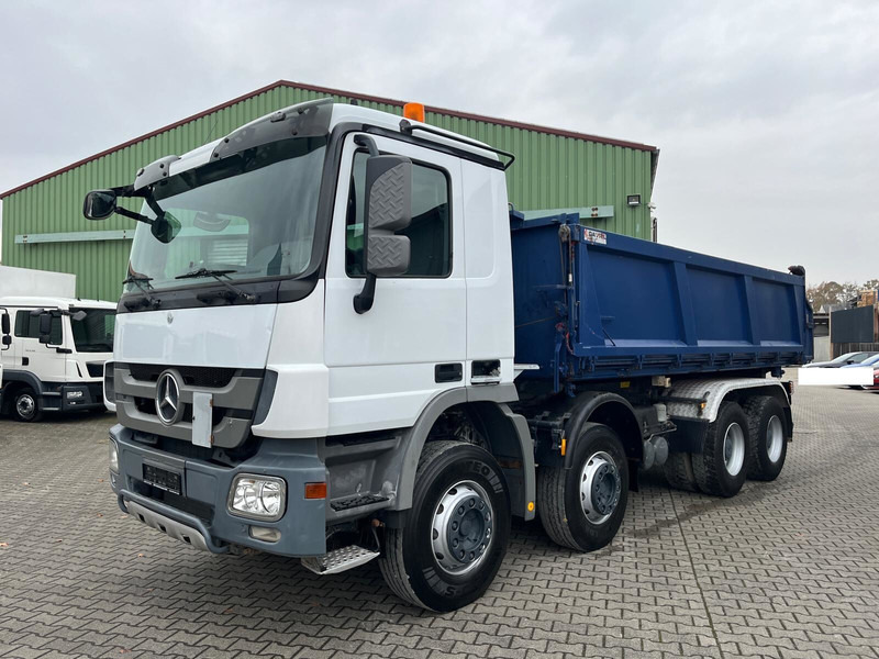 Camion benne Mercedes-Benz Actros 3246