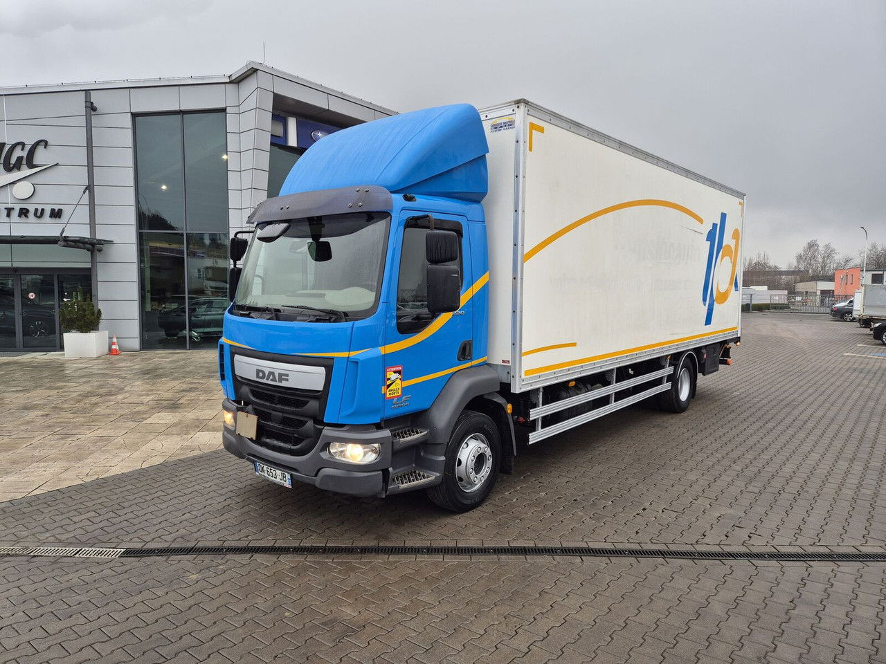 DAF LF 220 DAF LF 220 - Camion fourgon: photos 1 DAF LF 220 DAF LF 220 - Camion fourgon: photos 1