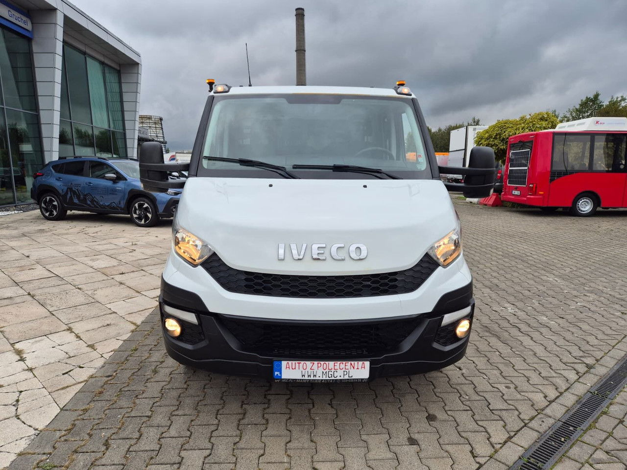 Iveco Daily 35 35S15 / Doka / 1 Owner / LOW KM / 7 Seats - Utilitaire plateau: photos 3 Iveco Daily 35 35S15 / Doka / 1 Owner / LOW KM / 7 Seats - Utilitaire plateau: photos 3