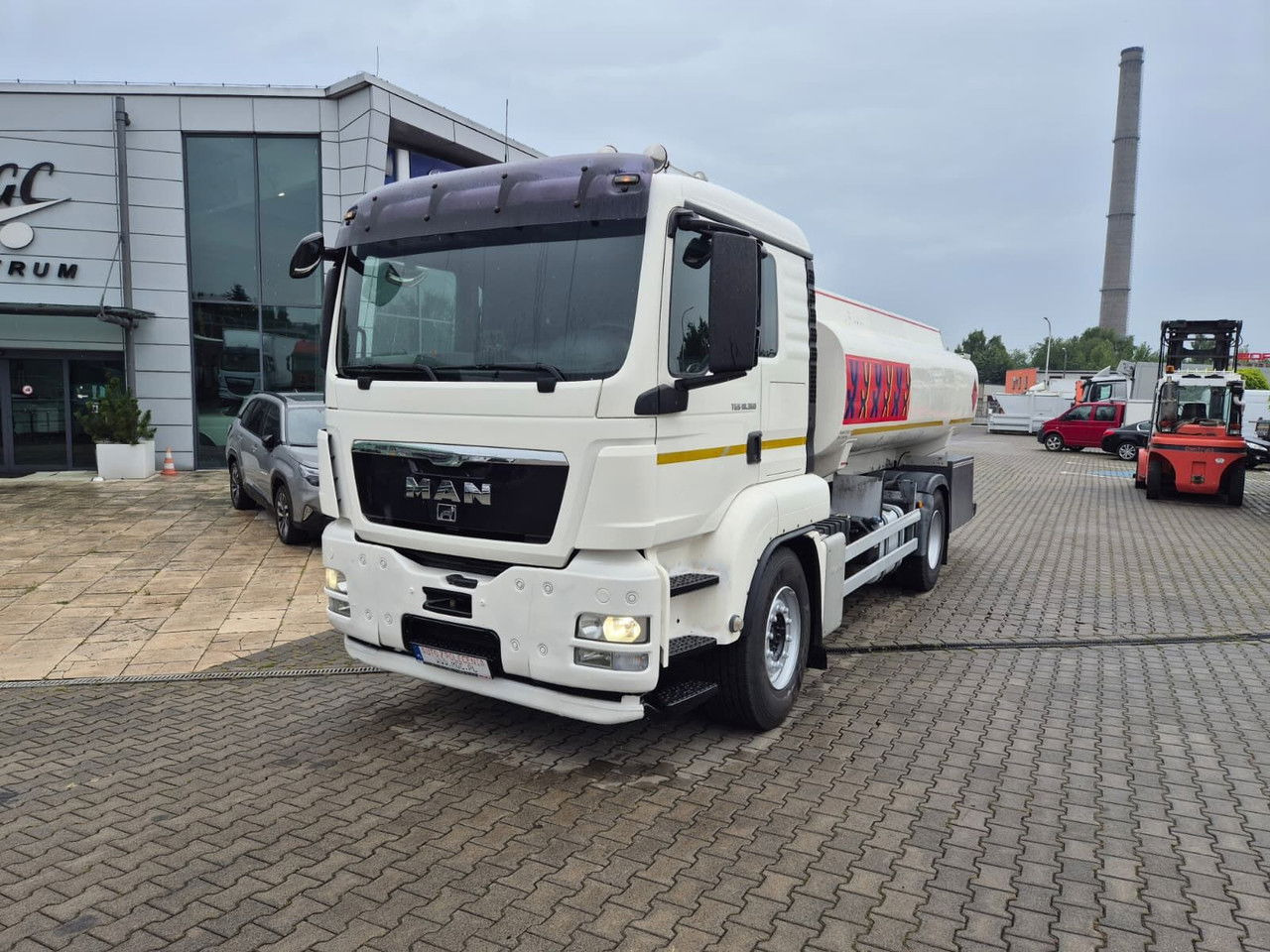 MAN TGS 18.360 OIL Transport / Good Condition - Camion citerne: photos 3 MAN TGS 18.360 OIL Transport / Good Condition - Camion citerne: photos 3