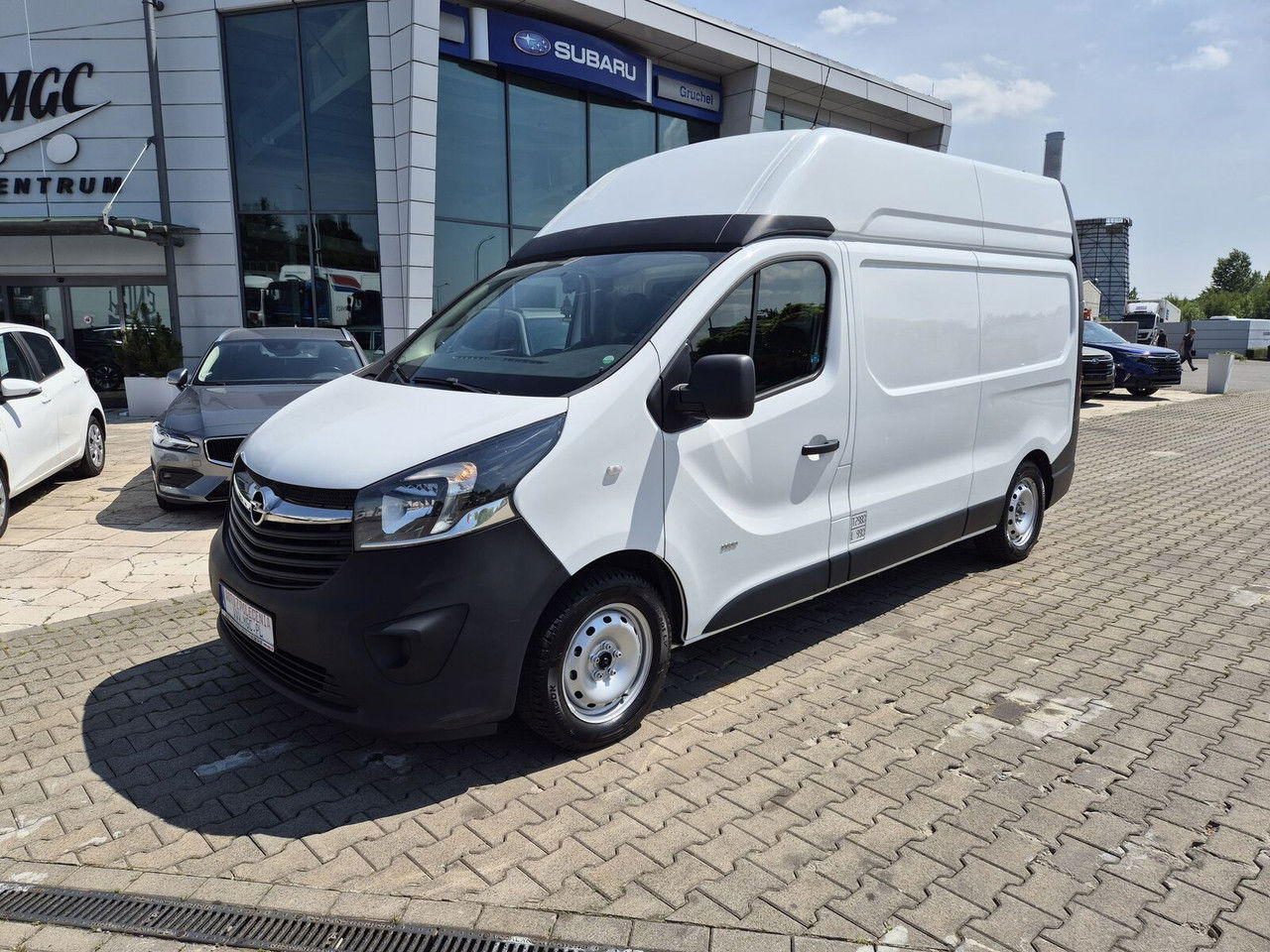 Opel Vivaro 2900 / 125KM / E6 / L2H2 Maxi / Mobile Service / 1 Owner - Fourgonnette: photos 2 Opel Vivaro 2900 / 125KM / E6 / L2H2 Maxi / Mobile Service / 1 Owner - Fourgonnette: photos 2
