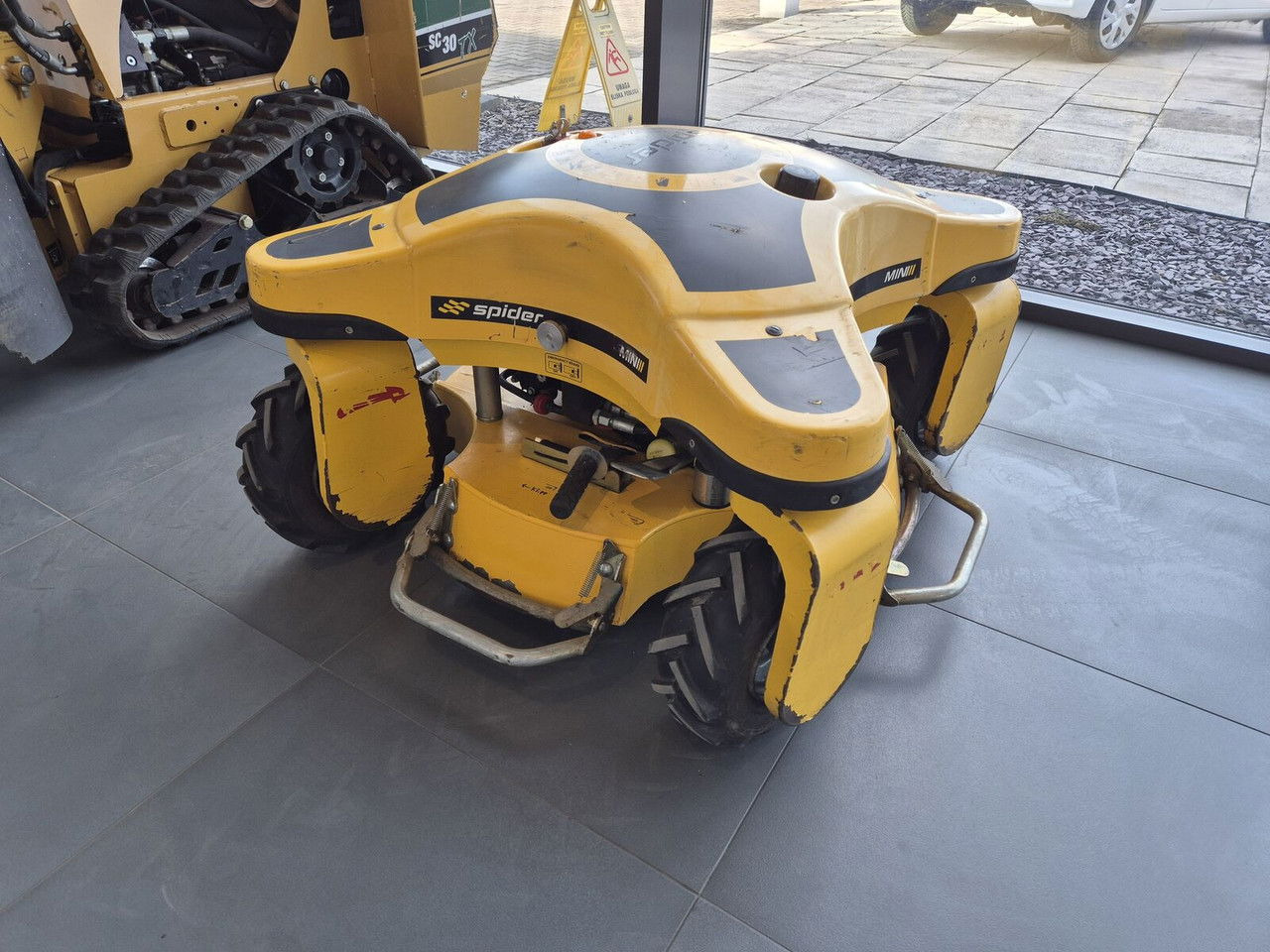Spider MINI Mini Spider II - Motofaucheuse: photos 3 Spider MINI Mini Spider II - Motofaucheuse: photos 3