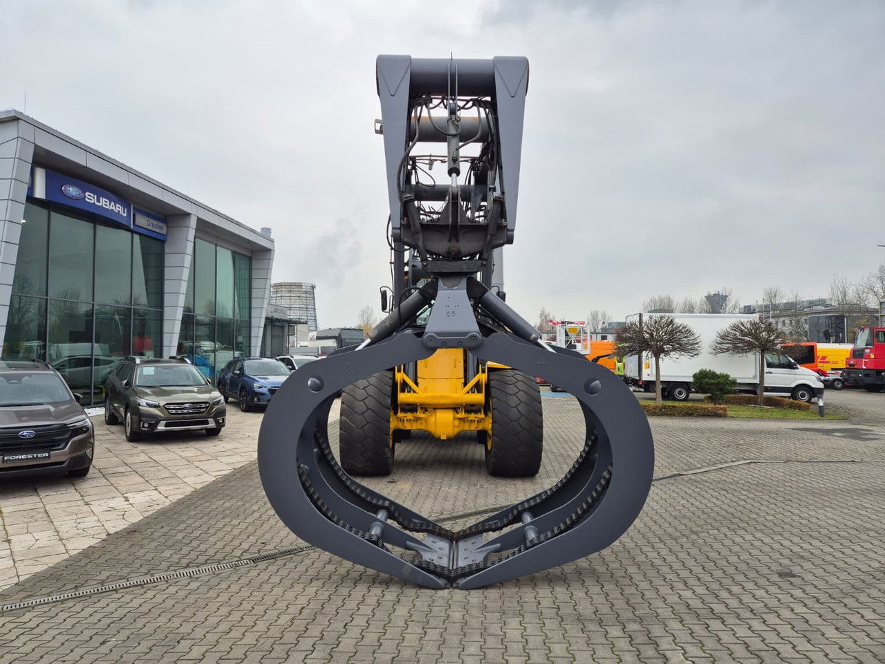 VOLVO L180 E / 4WD / 1 Owner / Wood LOG - Chargeuse sur pneus: photos 5 VOLVO L180 E / 4WD / 1 Owner / Wood LOG - Chargeuse sur pneus: photos 5