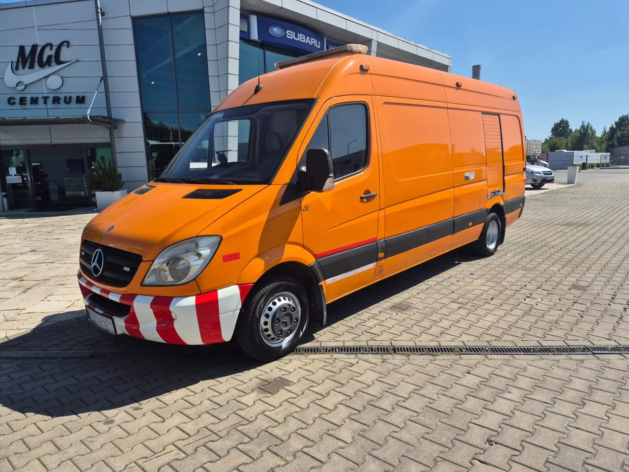 MERCEDES-BENZ 518 CDi / Ipek + Ibak TV-Kanal Inspektion / KANAL TV - Véhicule de voirie/ Spécial: photos 2 MERCEDES-BENZ 518 CDi / Ipek + Ibak TV-Kanal Inspektion / KANAL TV - Véhicule de voirie/ Spécial: photos 2