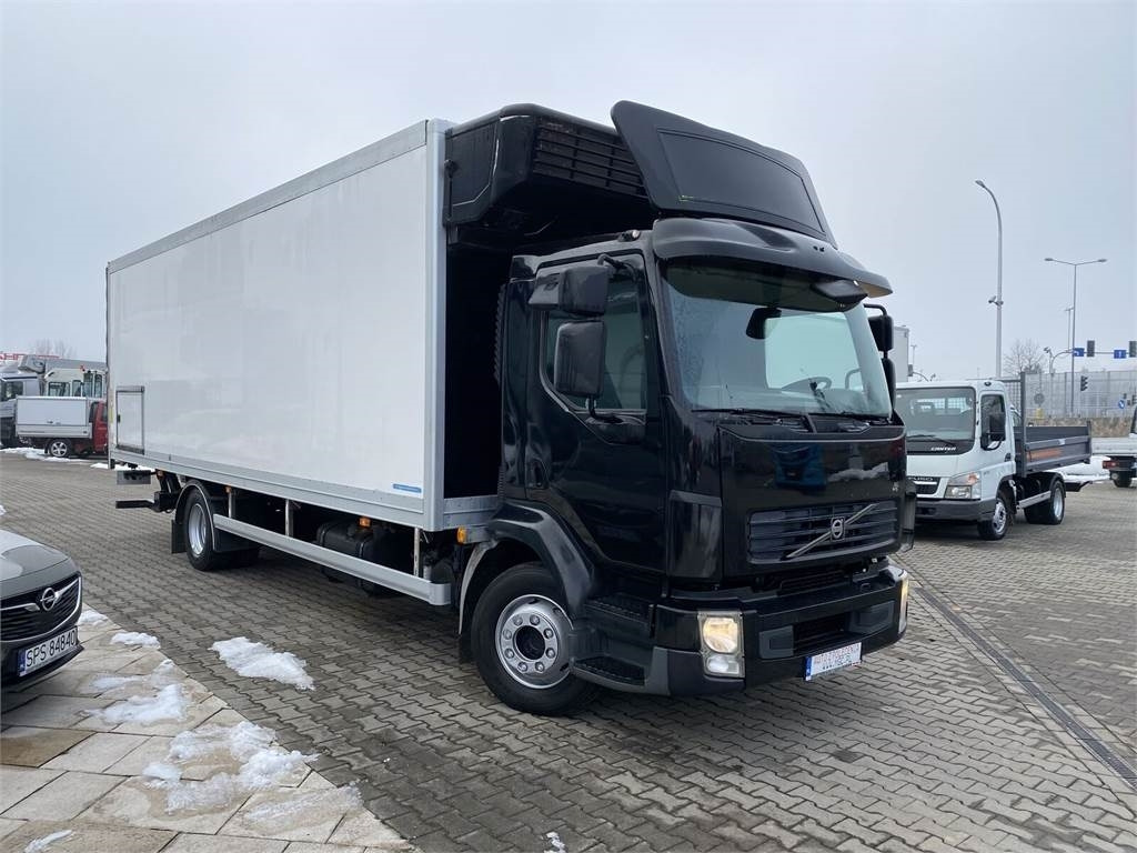 Volvo FL240 / HULSTEINS / 18 EP / 1 OWNER / SERVICED! - Camion frigorifique: photos 4 Volvo FL240 / HULSTEINS / 18 EP / 1 OWNER / SERVICED! - Camion frigorifique: photos 4