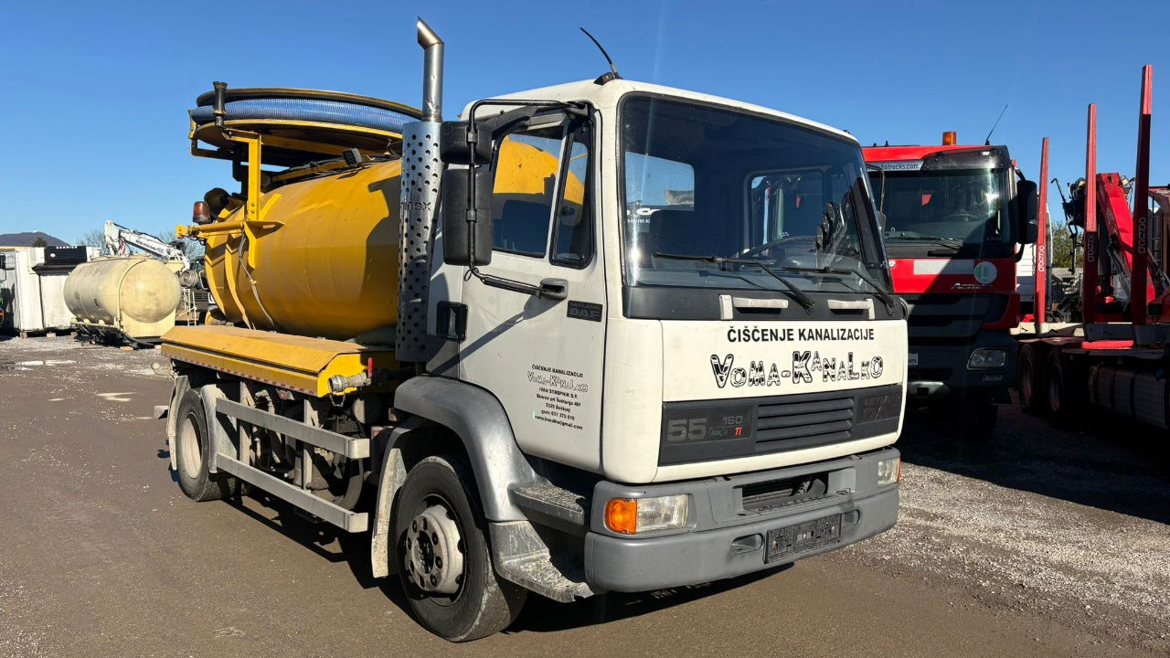 DAF AE55 4x2 vacuum + pressure truck - 8000 liters - Camion hydrocureur: photos 3 DAF AE55 4x2 vacuum + pressure truck - 8000 liters - Camion hydrocureur: photos 3