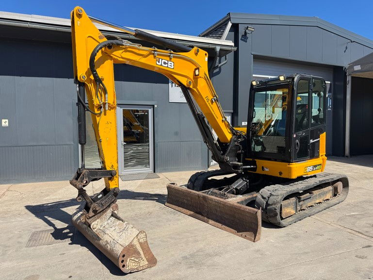 JCB 85Z-1 - 2018 Year - 3640 Hours - Mini pelle: photos 1 JCB 85Z-1 - 2018 Year - 3640 Hours - Mini pelle: photos 1