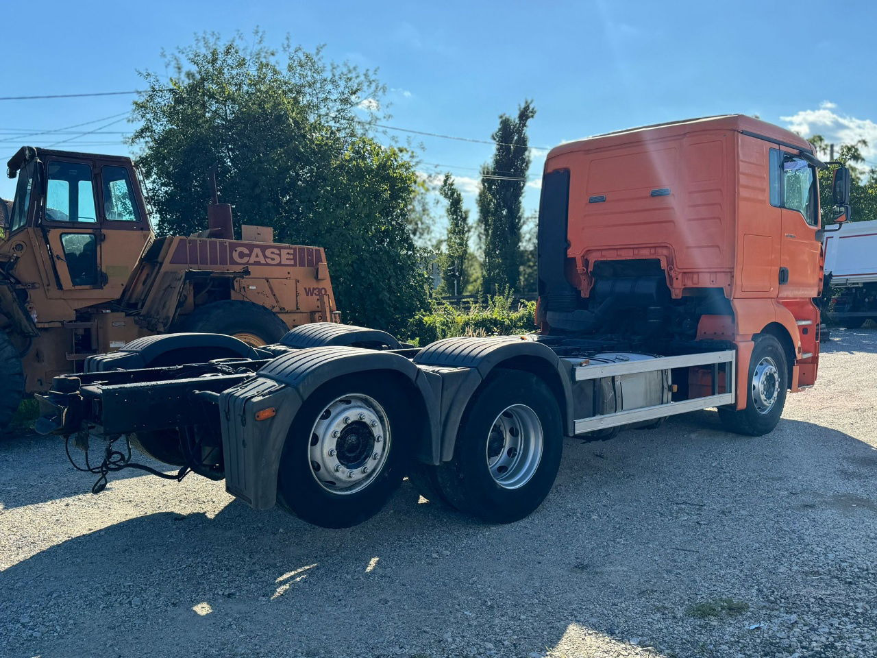 MAN TGA 26.460 6X2 chassis - lifitng axle - Châssis cabine: photos 5 MAN TGA 26.460 6X2 chassis - lifitng axle - Châssis cabine: photos 5