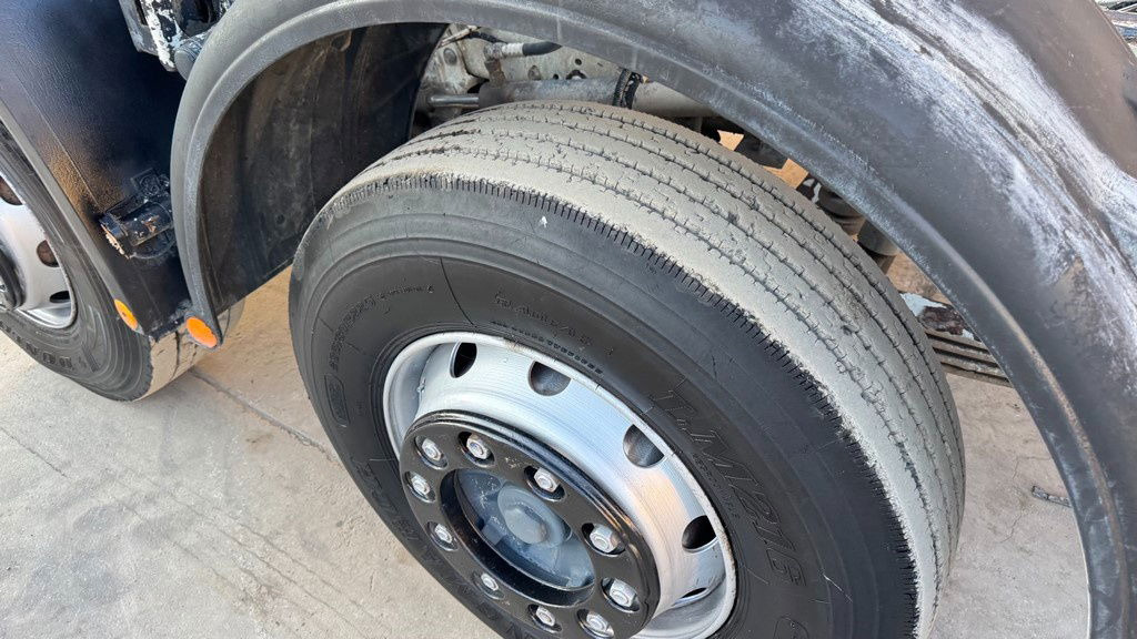 Châssis cabine MAN - spring: photos 13