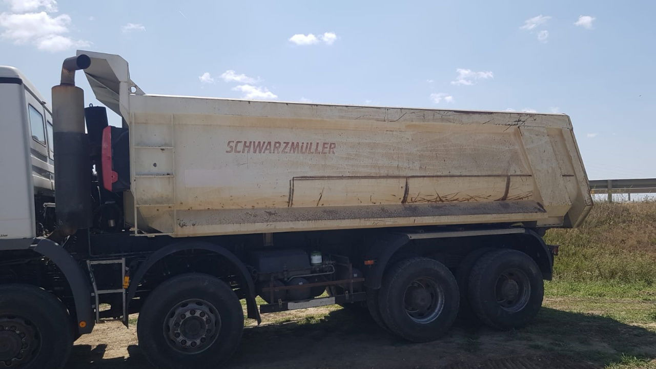 Mercedes-Benz Actros 4141 K 8x6 schwarzmuller mulda tipper - Camion benne: photos 3 Mercedes-Benz Actros 4141 K 8x6 schwarzmuller mulda tipper - Camion benne: photos 3