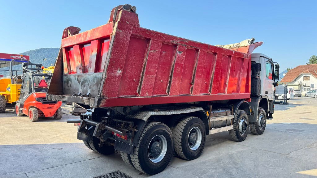 Mercedes-Benz Actros 4141 K 8x6 tipper - 18m3 - Camion benne: photos 4 Mercedes-Benz Actros 4141 K 8x6 tipper - 18m3 - Camion benne: photos 4