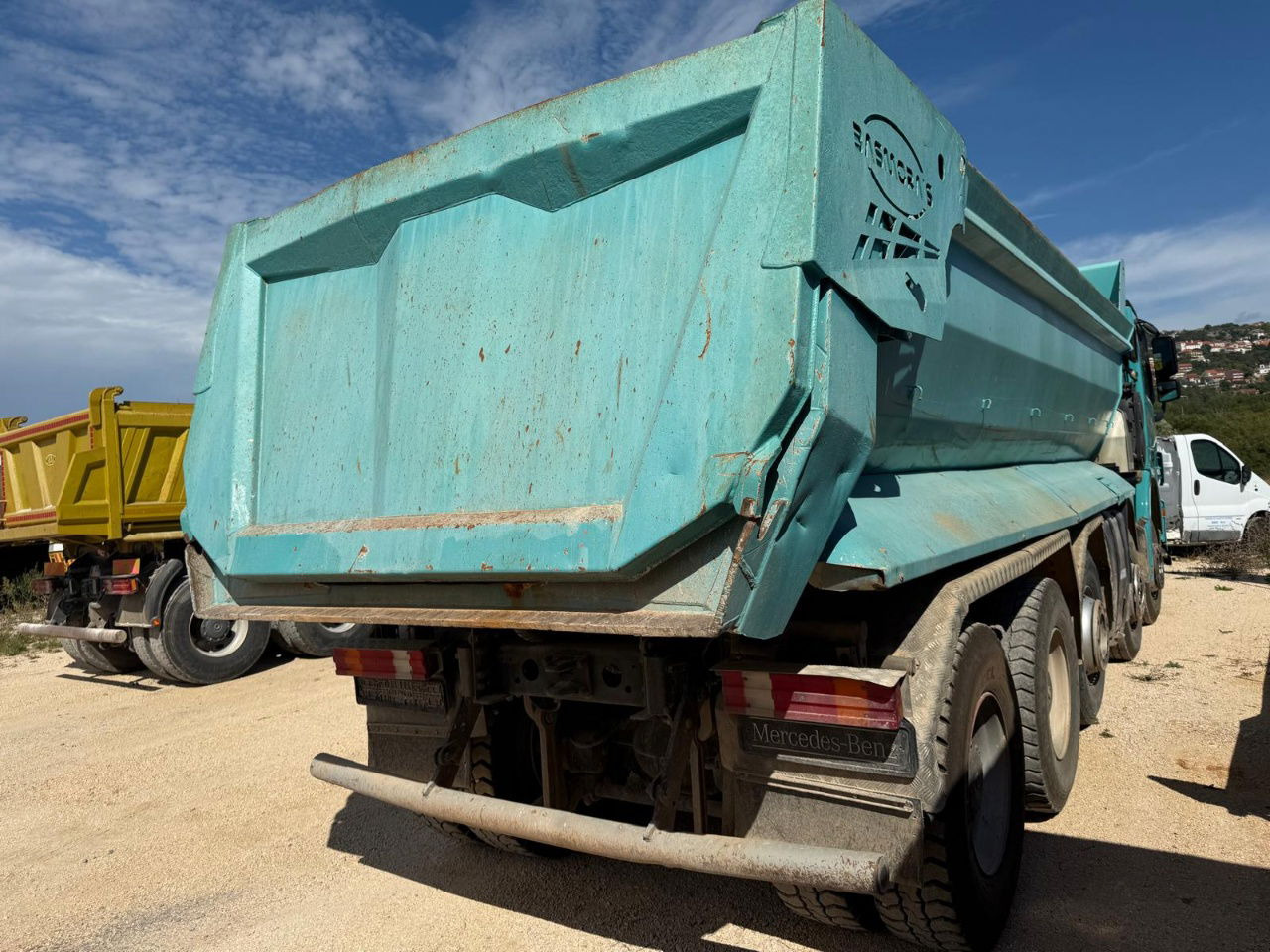 Mercedes-Benz Actros 4448 10x4 mulda tipper - euro 5 - lifting axle - Camion benne: photos 4 Mercedes-Benz Actros 4448 10x4 mulda tipper - euro 5 - lifting axle - Camion benne: photos 4