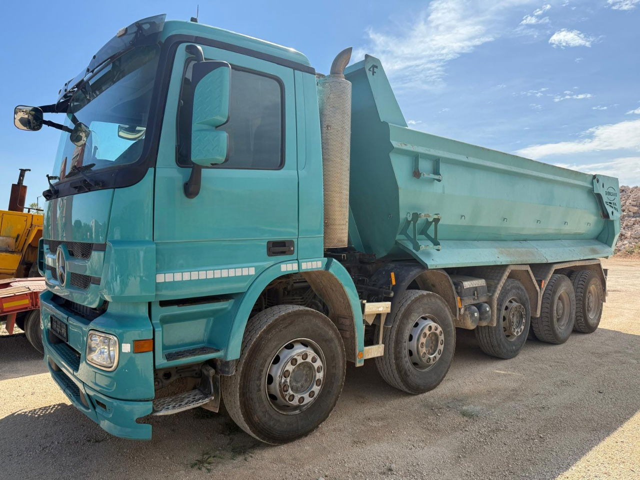 Mercedes-Benz Actros 4448 10x4 mulda tipper - euro 5 - lifting axle - Camion benne: photos 2 Mercedes-Benz Actros 4448 10x4 mulda tipper - euro 5 - lifting axle - Camion benne: photos 2