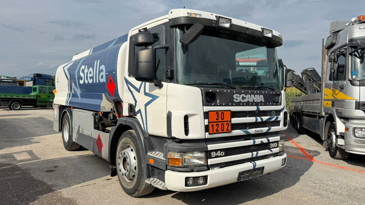Scania 94D 310 4x2 tank truck - 14.200 liters - Camion citerne: photos 3 Scania 94D 310 4x2 tank truck - 14.200 liters - Camion citerne: photos 3
