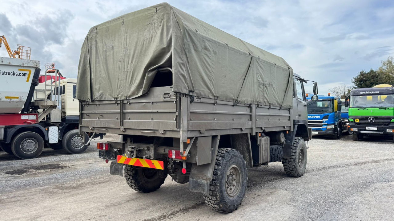 Steyr 12M18 4X4 stake body - truck - Camion à rideaux coulissants: photos 5 Steyr 12M18 4X4 stake body - truck - Camion à rideaux coulissants: photos 5