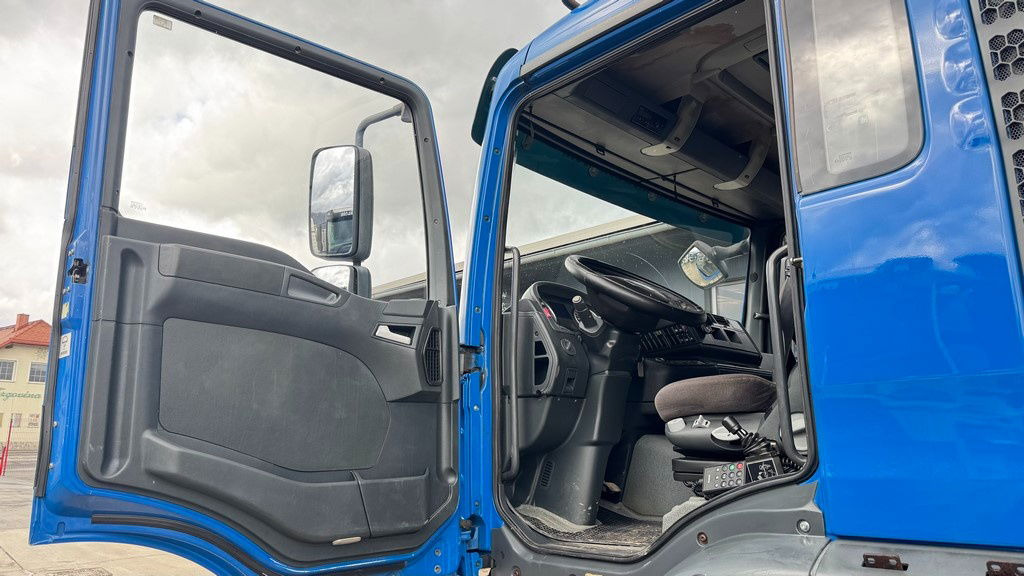Tracteur routier MAN TGA 33.430 6x4 tractor unit - tipper hydraulics - ac: photos 17