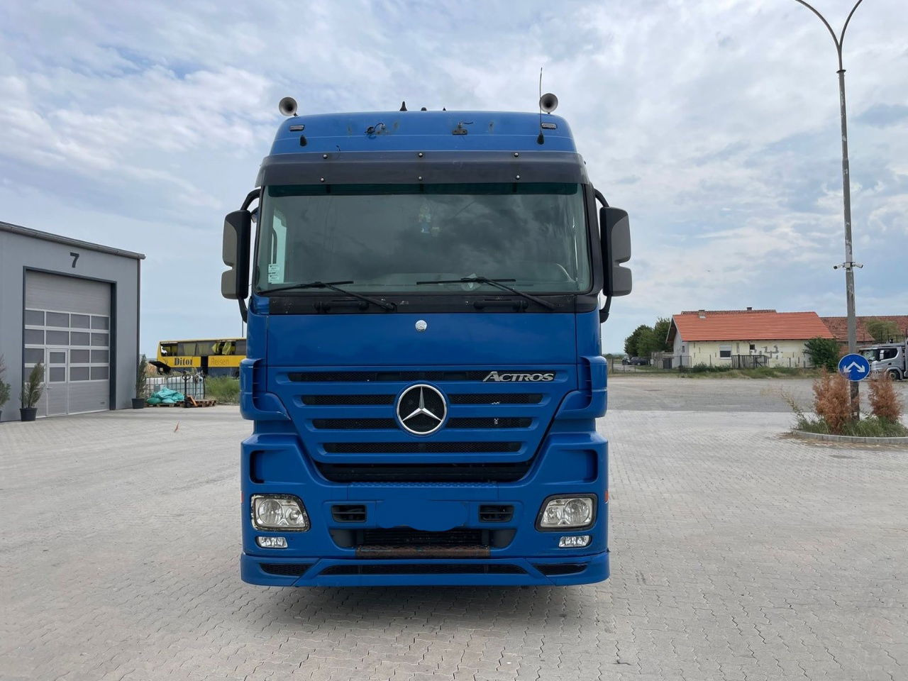 Mercedes-Benz Actros 1844 4x2 tractor unit - retarder - Tracteur routier: photos 2 Mercedes-Benz Actros 1844 4x2 tractor unit - retarder - Tracteur routier: photos 2