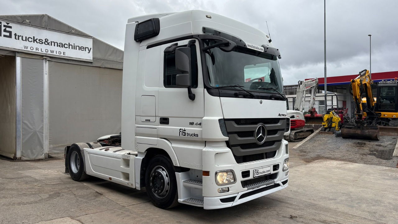 Mercedes-Benz Actros 1844 4x2 - tractor unit - retarder - Tracteur routier: photos 2 Mercedes-Benz Actros 1844 4x2 - tractor unit - retarder - Tracteur routier: photos 2