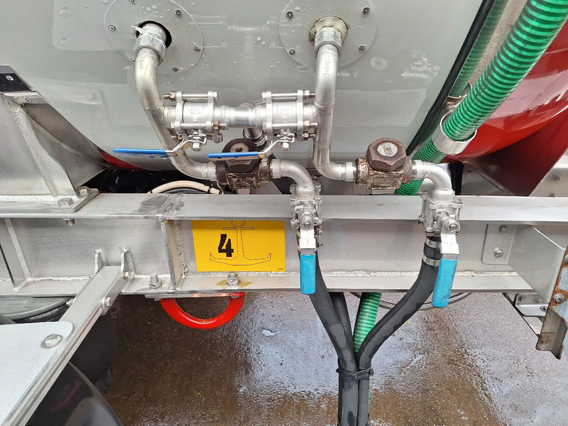 Van Hool 3D0020 ADR AT,FL,OX - Semi-remorque citerne: photos 5 Van Hool 3D0020 ADR AT,FL,OX - Semi-remorque citerne: photos 5