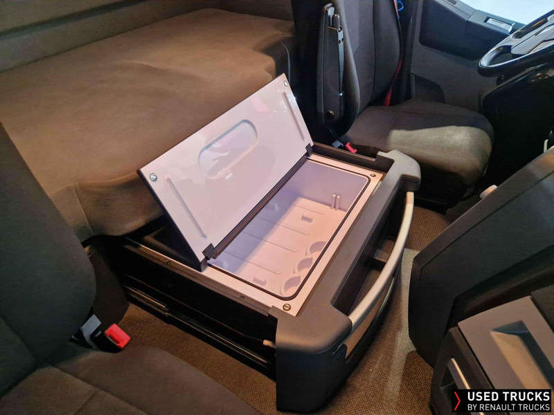 Renault Trucks T - Tracteur routier: photos 5 Renault Trucks T - Tracteur routier: photos 5