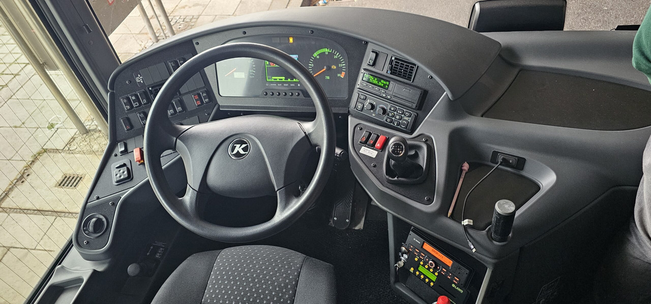 Bus interurbain Setra S 415 UL business ORIGINAL KM!! / 6 Gang / Klima: photos 9 Bus interurbain Setra S 415 UL business ORIGINAL KM!! / 6 Gang / Klima: photos 9