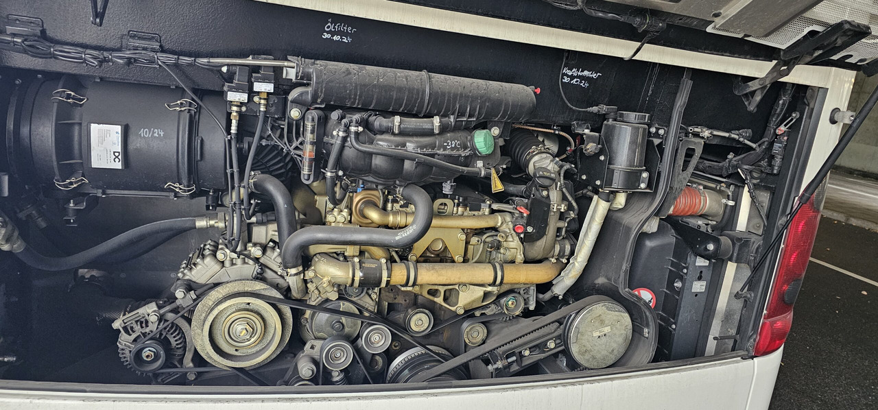 Bus interurbain Setra S 415 UL business ORIGINAL KM!! / 6 Gang / Klima: photos 6 Bus interurbain Setra S 415 UL business ORIGINAL KM!! / 6 Gang / Klima: photos 6