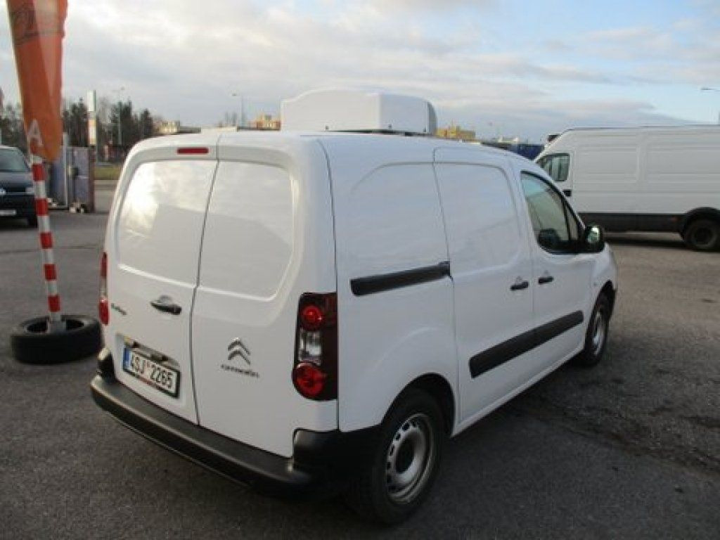 Citroën Berlingo izotherm - Utilitaire frigorifique: photos 2 Citroën Berlingo izotherm - Utilitaire frigorifique: photos 2