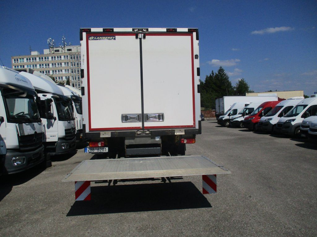 DAF LF 18.260 DAF LF 18.260 Xarios 600 - Camion frigorifique: photos 4 DAF LF 18.260 DAF LF 18.260 Xarios 600 - Camion frigorifique: photos 4