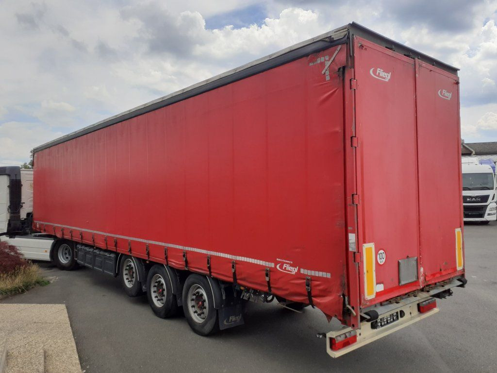 Fliegl SDS 390 Maxirunner (Varios) standard+mega - Semi-remorque rideaux coulissants: photos 5 Fliegl SDS 390 Maxirunner (Varios) standard+mega - Semi-remorque rideaux coulissants: photos 5