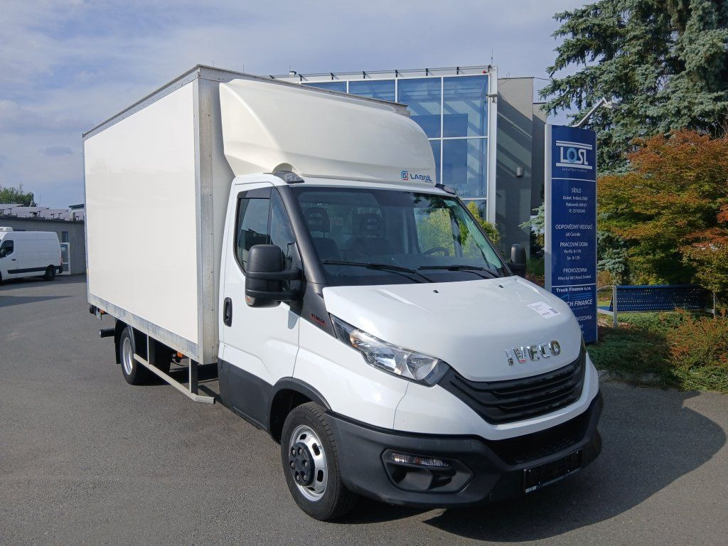Iveco 35C16 Daily 3,0l - Fourgon grand volume: photos 2 Iveco 35C16 Daily 3,0l - Fourgon grand volume: photos 2