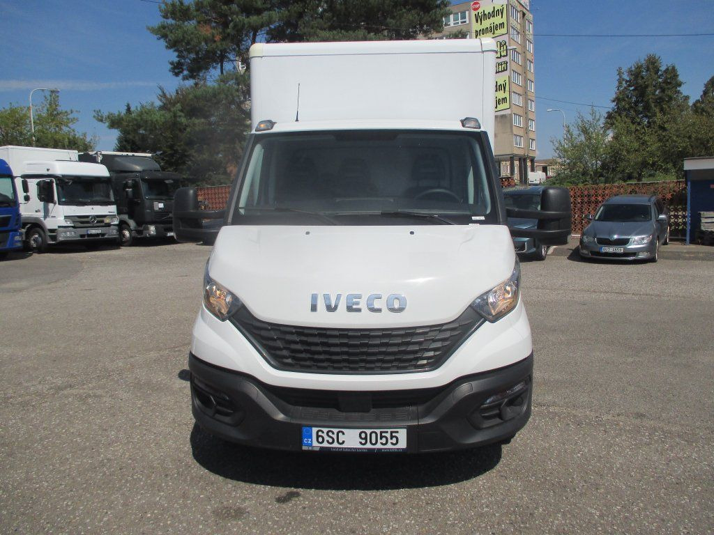 Iveco 35C16 Daily EURO 6 - Fourgon grand volume: photos 2 Iveco 35C16 Daily EURO 6 - Fourgon grand volume: photos 2