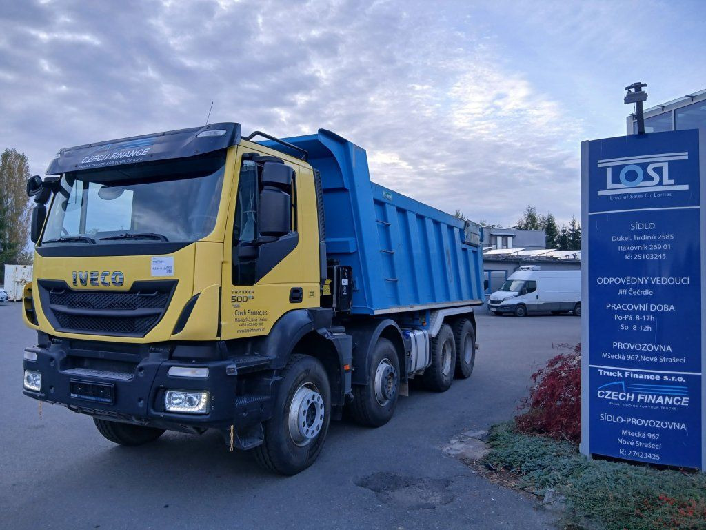 Iveco 410T50 8x4 S1 EURO 6 - Camion benne: photos 1 Iveco 410T50 8x4 S1 EURO 6 - Camion benne: photos 1
