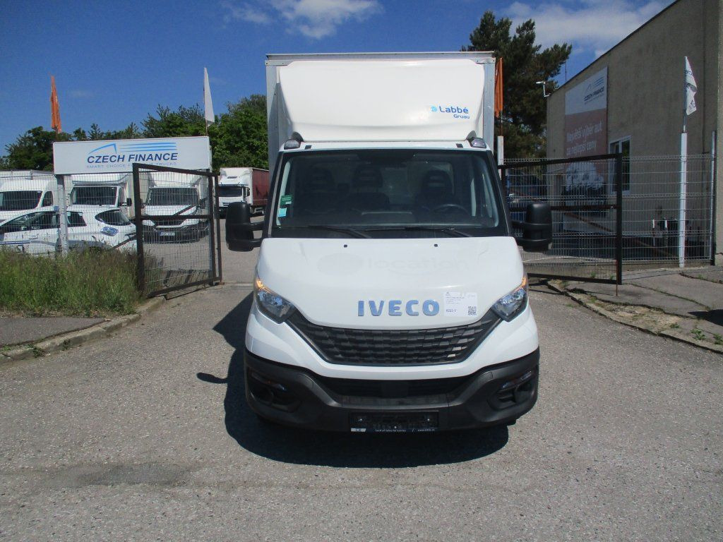 Iveco Daily 35C16 3.0 - Fourgon grand volume: photos 2 Iveco Daily 35C16 3.0 - Fourgon grand volume: photos 2