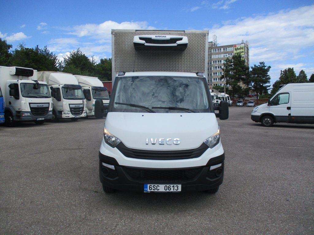 Iveco Daily 35C16 Dhollandia - Utilitaire frigorifique: photos 2 Iveco Daily 35C16 Dhollandia - Utilitaire frigorifique: photos 2