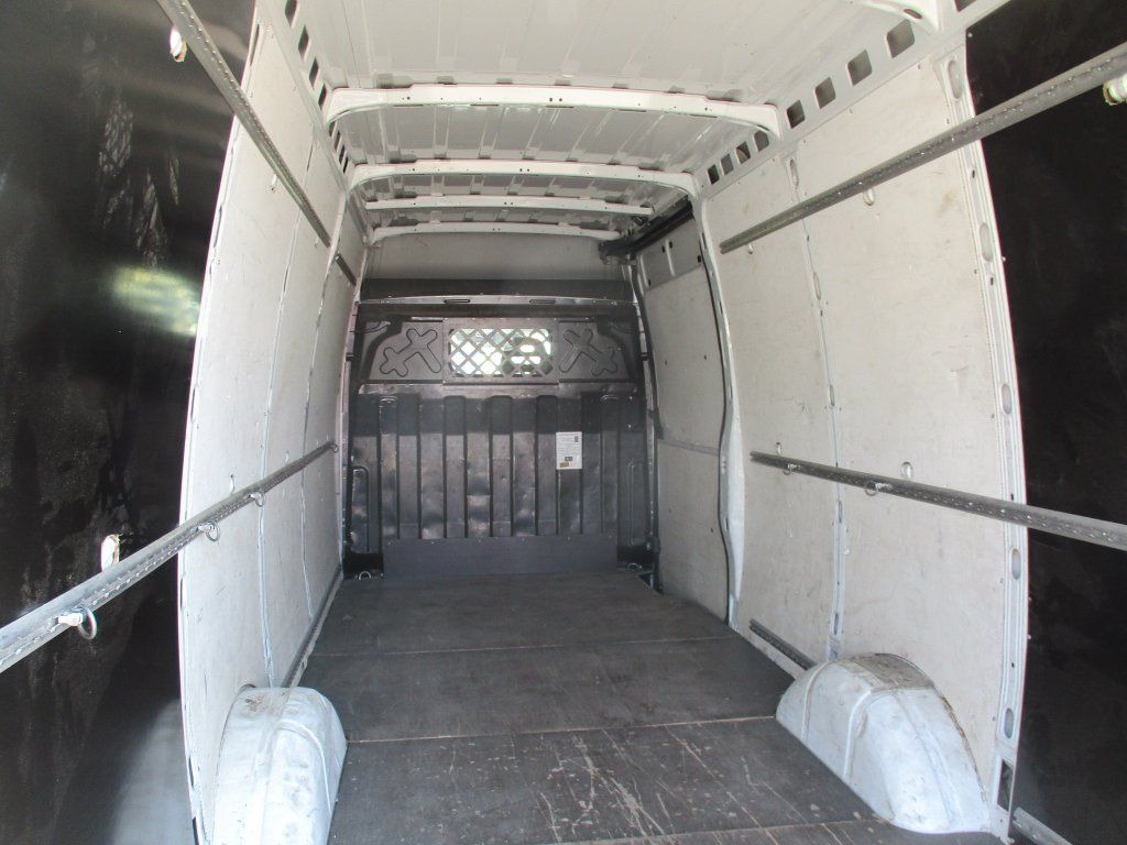 Fourgon utilitaire Iveco Daily 35S16 maxi: photos 7