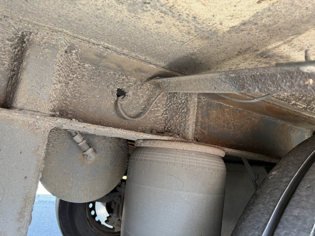 Semi-remorque fourgon Lamberet LVF S3 Carrier Maxima 1300: photos 17